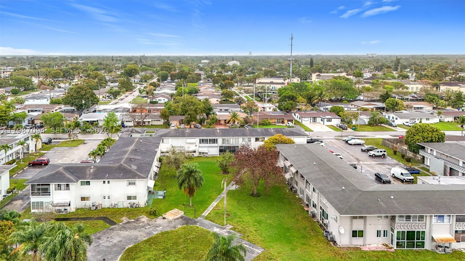 Real estate property located at 6730 Arbor Dr #110, Broward, Third Miramar Condo, Miramar, FL