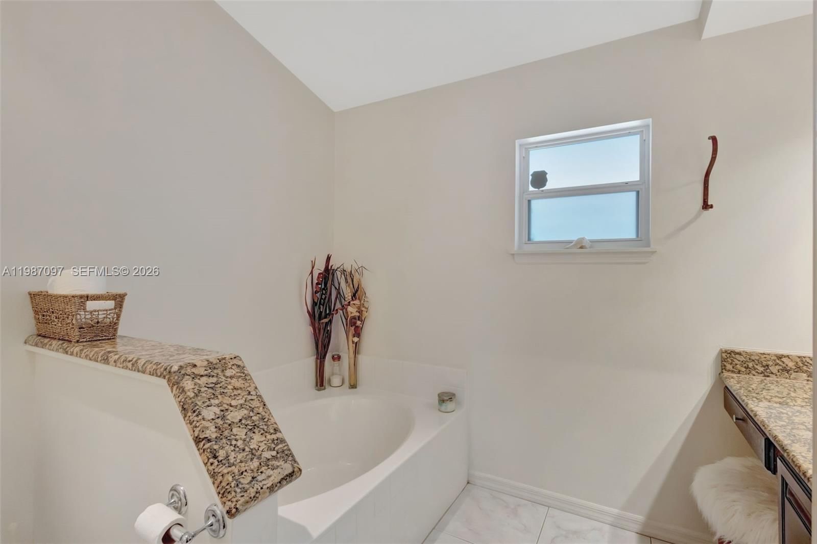 Real estate property located at 4533 Cacao St, St Lucie, Port St Lucie Section 33, Port St Lucie, FL
