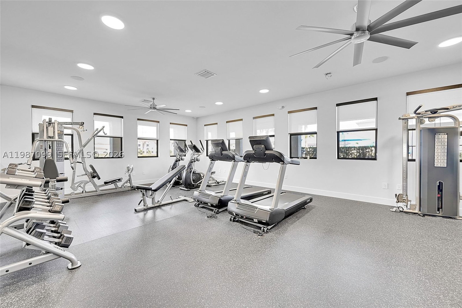 Real estate property located at 20357 4th Path, Miami-dade, Vista Lago, Miami Gardens, FL