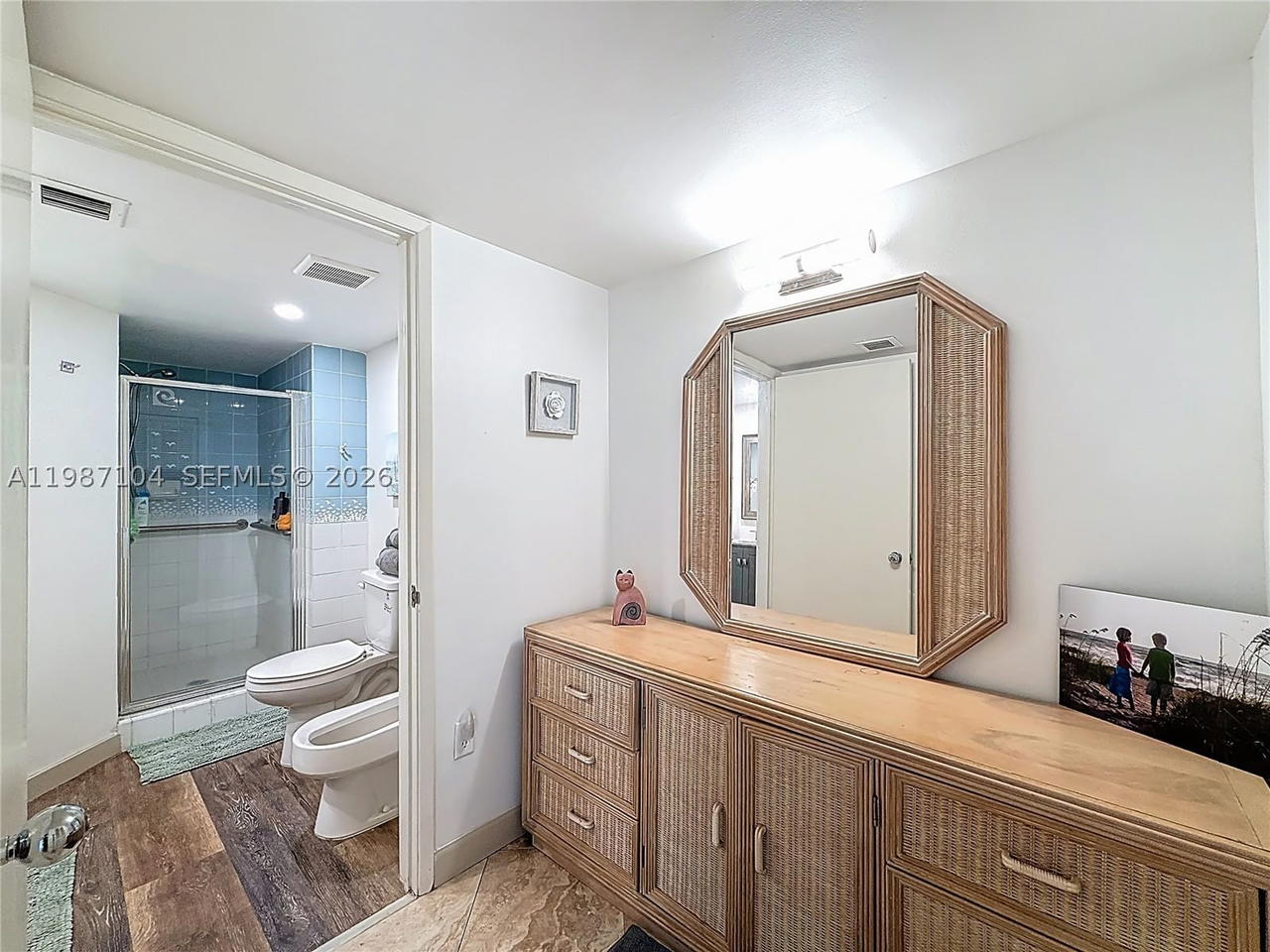 Real estate property located at 6061 Collins Ave #12D, Miami-dade, Le Trianon Condo, Miami Beach, FL