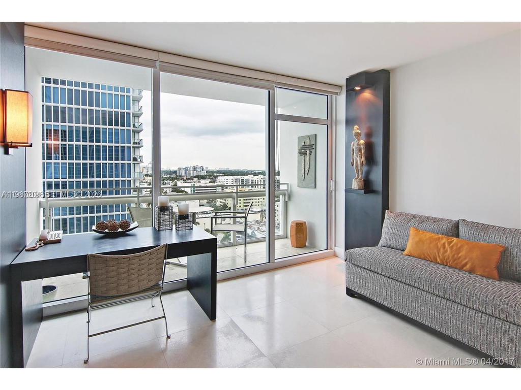 Real estate property located at 6801 COLLINS AVE #1104, Miami-dade, Carillon Beach, Miami Beach, FL