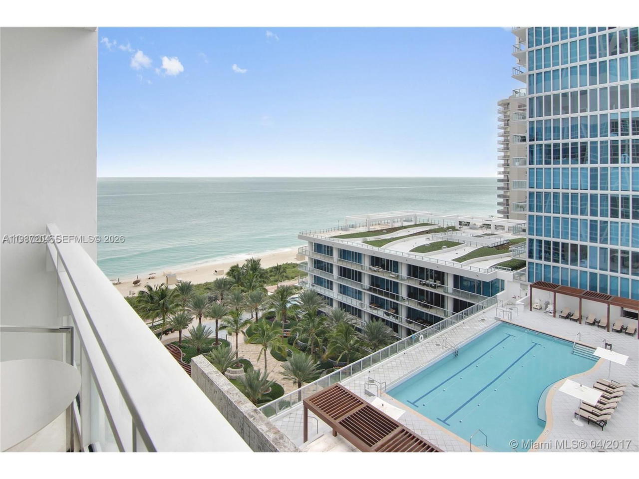 Real estate property located at 6801 COLLINS AVE #1104, Miami-dade, Carillon Beach, Miami Beach, FL