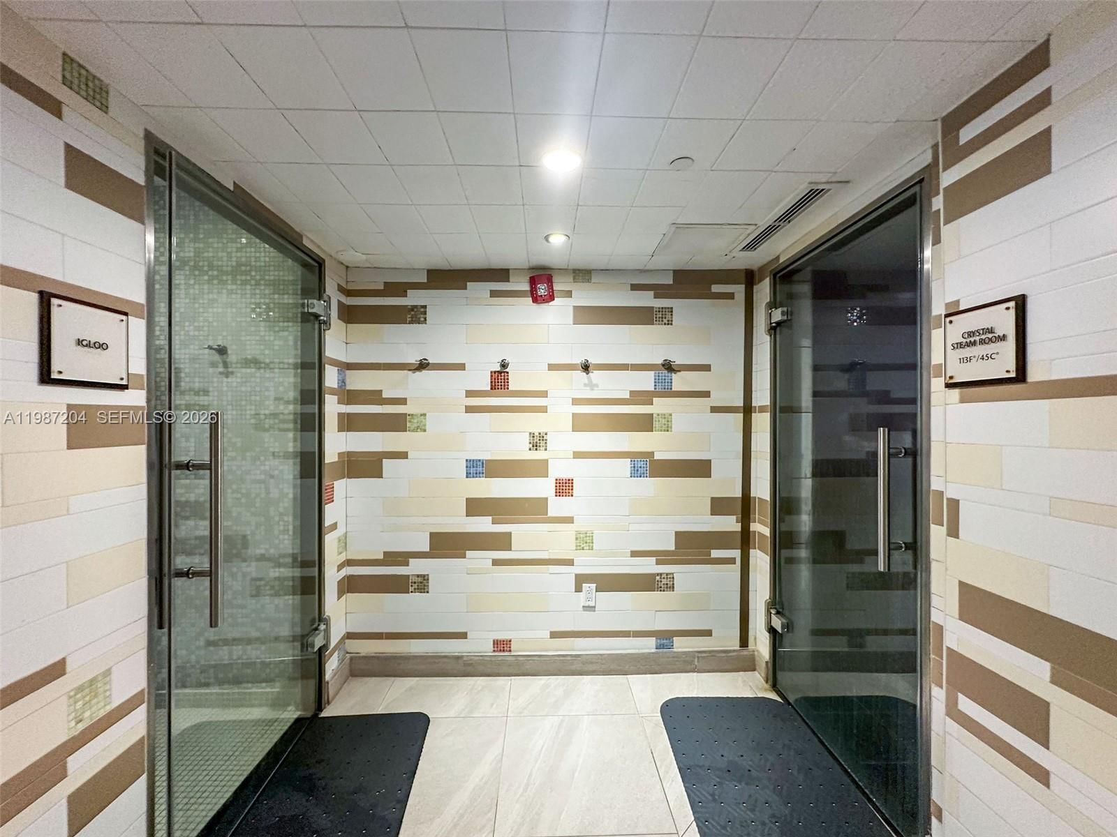 Real estate property located at 6801 COLLINS AVE #1104, Miami-dade, Carillon Beach, Miami Beach, FL