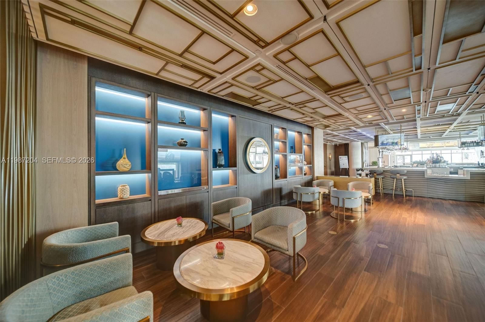 Real estate property located at 6801 COLLINS AVE #1104, Miami-dade, Carillon Beach, Miami Beach, FL