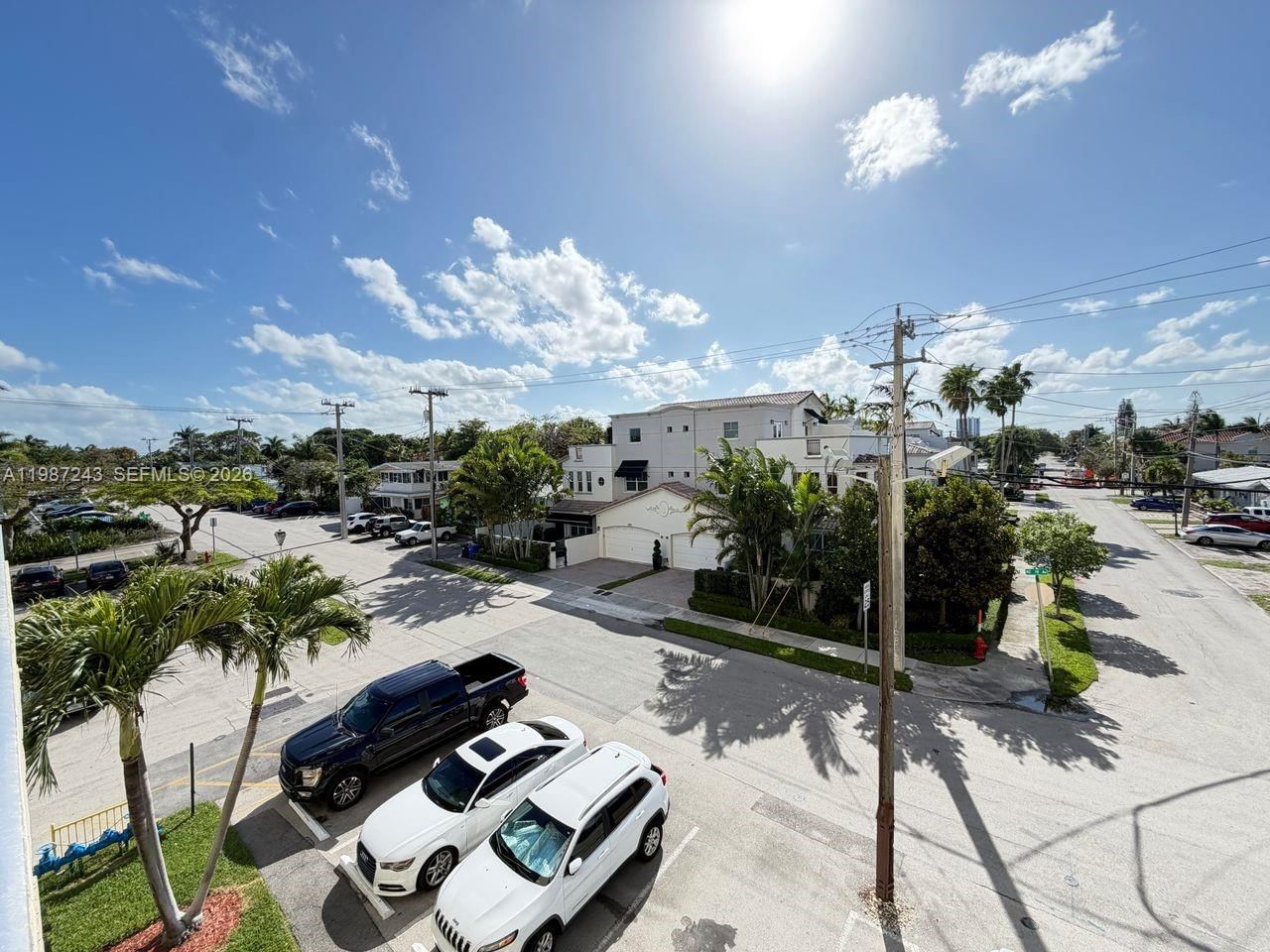 Real estate property located at 900 18th Avenue #304, Broward, Victoria Park Tower Condo, Fort Lauderdale, FL