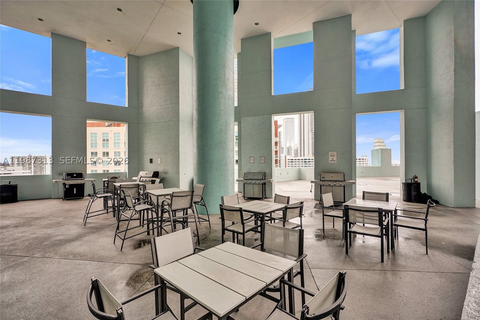 Real estate property located at 1900 Bayshore Dr #816, Miami-dade, Quantum On The Bay Condo, Miami, FL