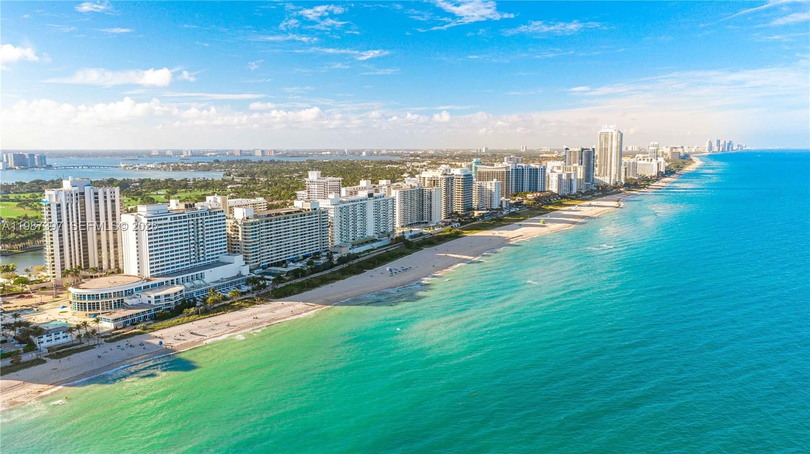 Real estate property located at 5555 Collins Ave #11A, Miami-dade, Oceanside Plaza Condo, Miami Beach, FL