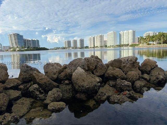 Real estate property located at 3530 Mystic Pointe Dr #1412, Miami-dade, Mystic Pointe Tower 500 C, Aventura, FL