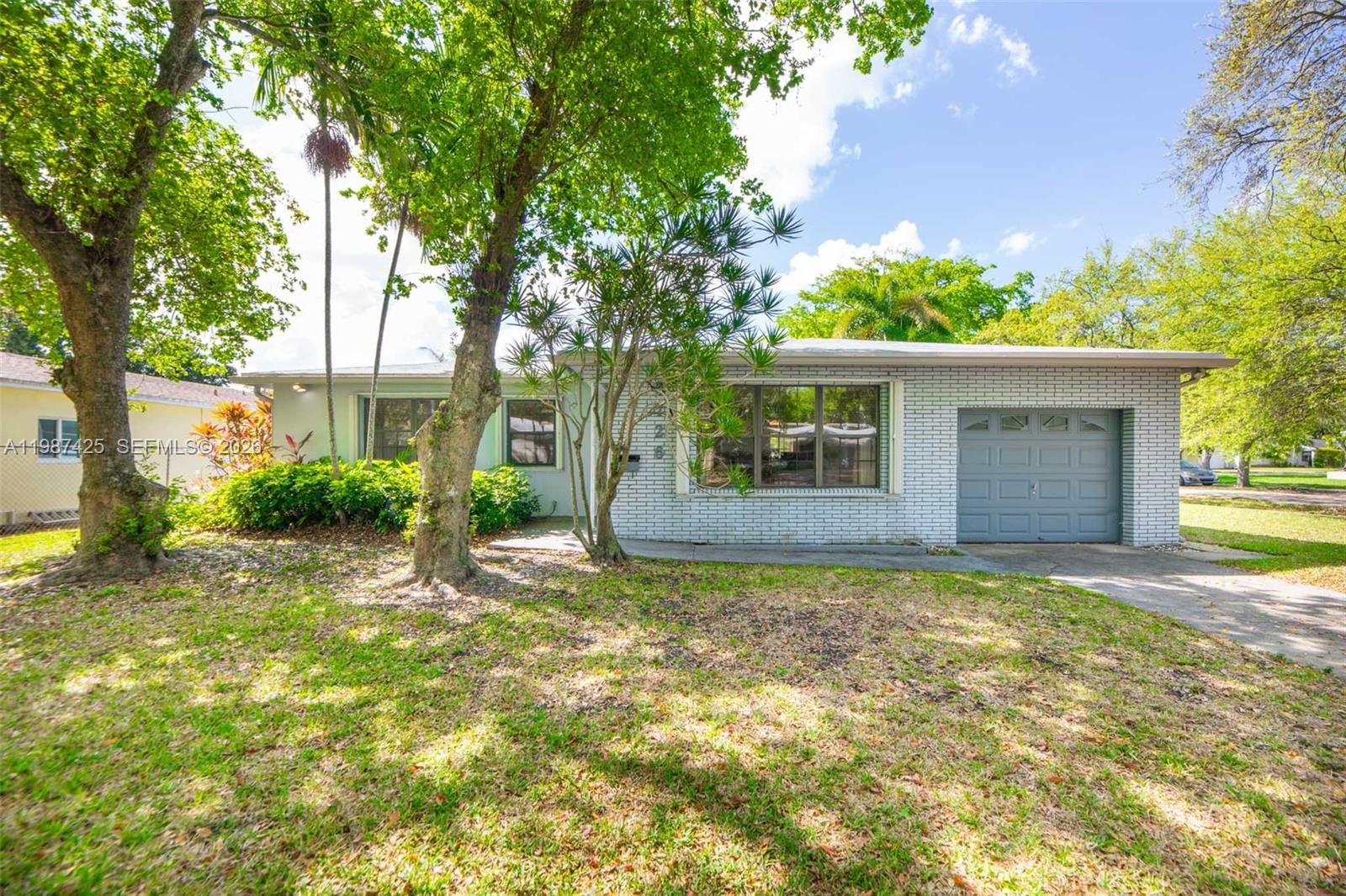 Real estate property located at 5726 Madison St, Broward, Hillside Park, Hollywood, FL