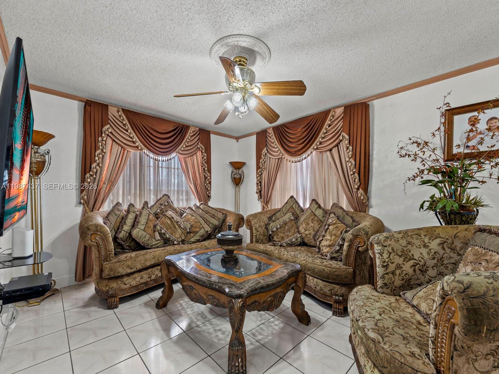 Real estate property located at 871 5th Pl, Miami-dade, Essex Village 5th Addn, Hialeah, FL