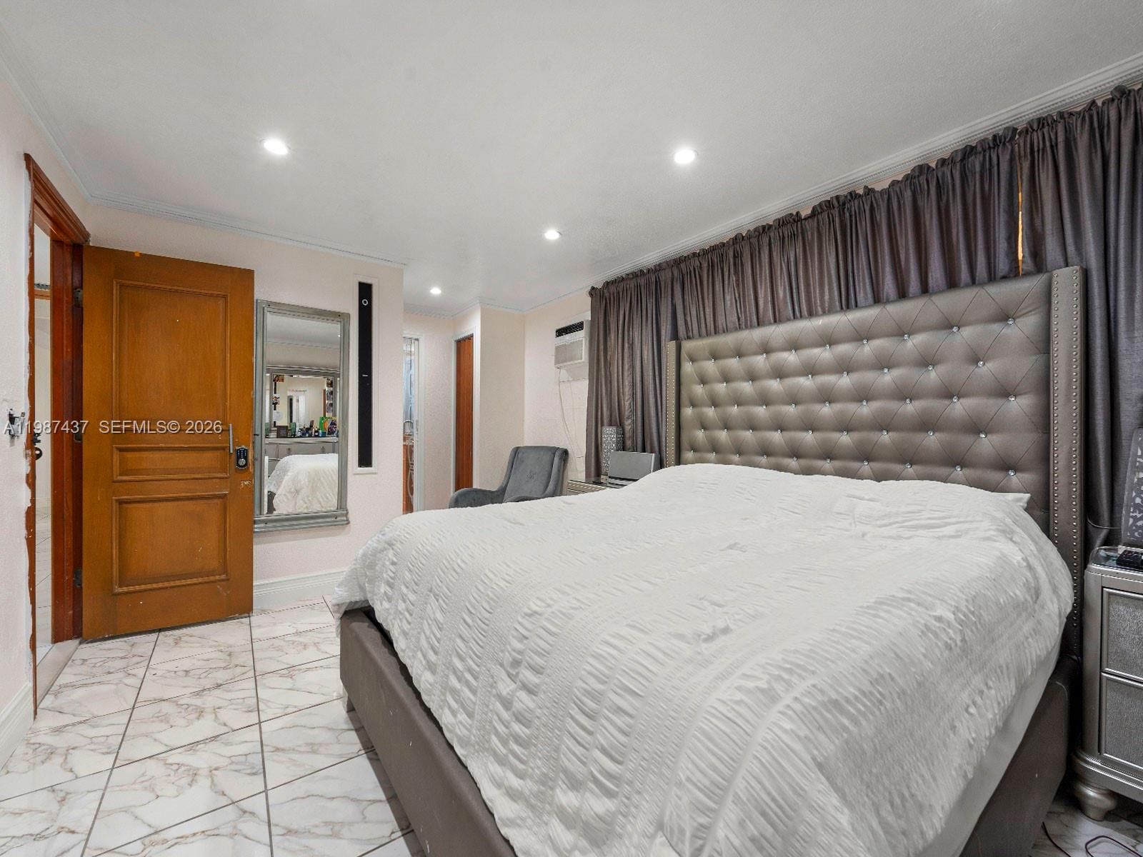 Real estate property located at 871 5th Pl, Miami-dade, Essex Village 5th Addn, Hialeah, FL