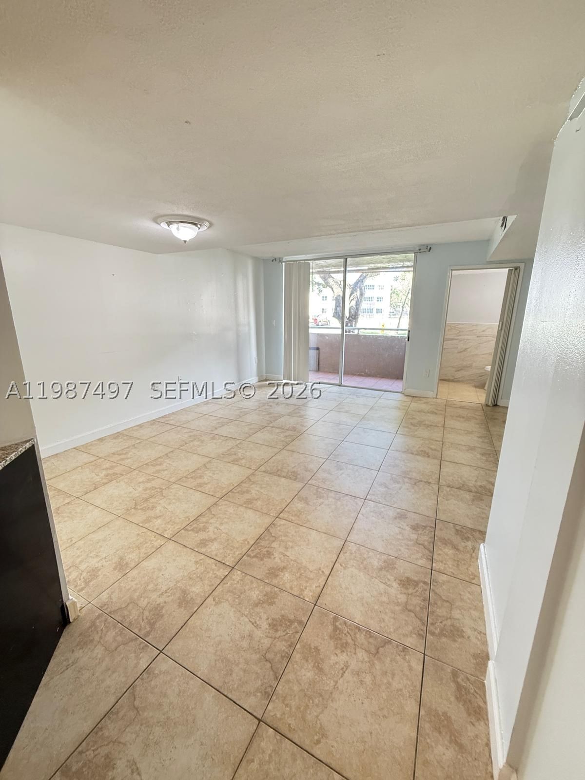 Real estate property located at 6045 186th St #115, Miami-dade, Mirassou Condo, Hialeah, FL