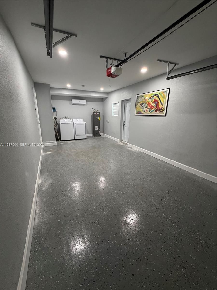Real estate property located at 14932 65th Ter, Miami-dade, Westwind Lakes Sec 2, Miami, FL