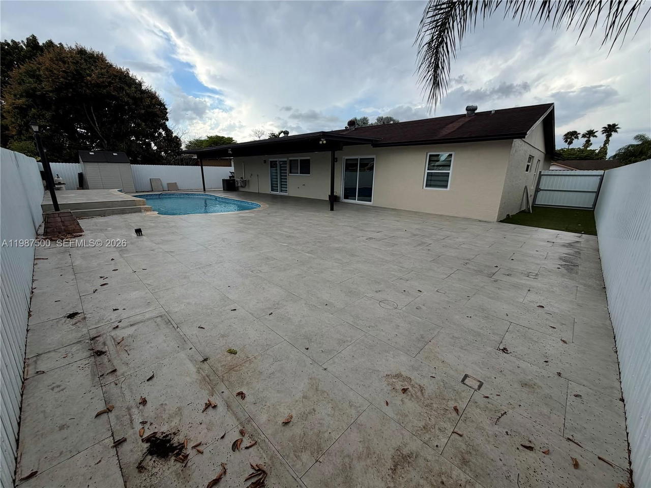 Real estate property located at 14932 65th Ter, Miami-dade, Westwind Lakes Sec 2, Miami, FL