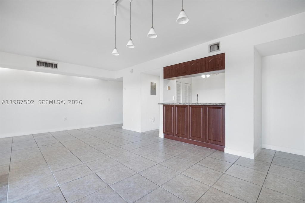 Real estate property located at 9040 125th Ave D408, Miami-dade, Kenland Bend South Condo, Miami, FL