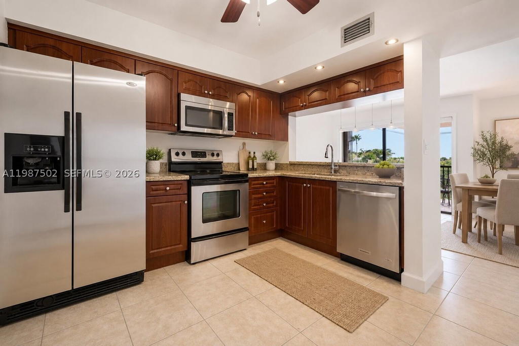 Real estate property located at 9040 125th Ave D408, Miami-dade, Kenland Bend South Condo, Miami, FL