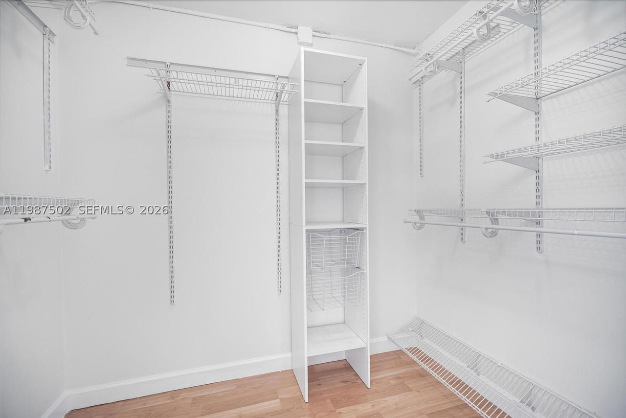 Real estate property located at 9040 125th Ave D408, Miami-dade, Kenland Bend South Condo, Miami, FL