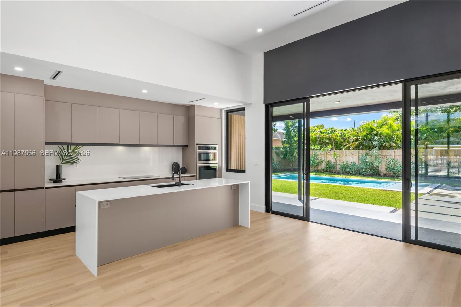 Real estate property located at 412 47th St, Miami-dade, Buena Vista Heights Exten, Miami, FL