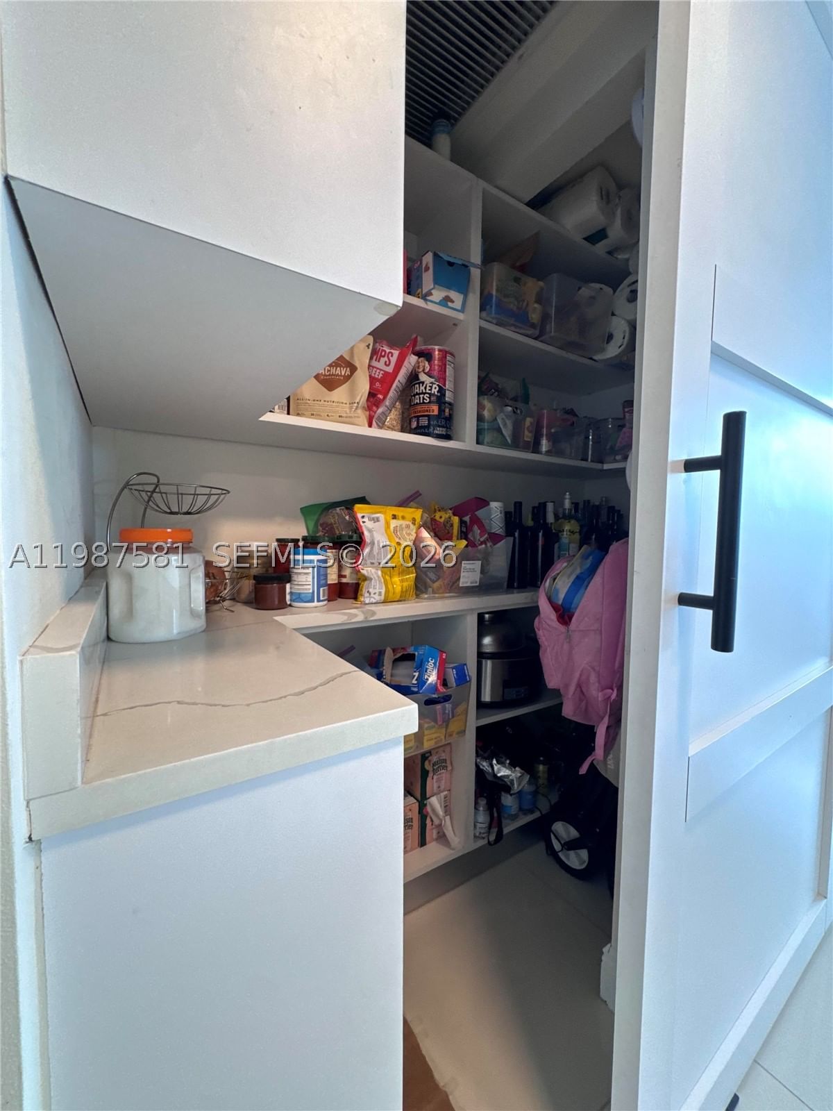 Real estate property located at 1861 S River Dr #705, Miami-dade, Terrazas Riverpark Villag, Miami, FL