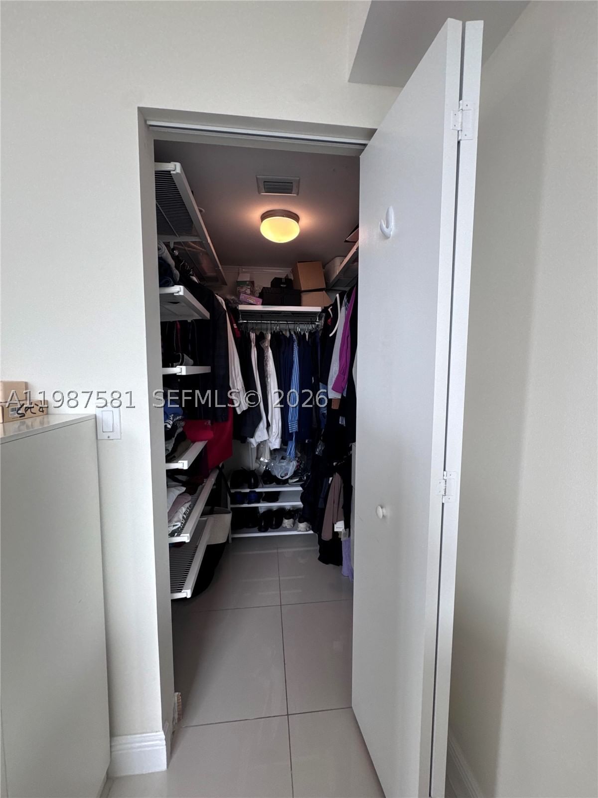 Real estate property located at 1861 S River Dr #705, Miami-dade, Terrazas Riverpark Villag, Miami, FL