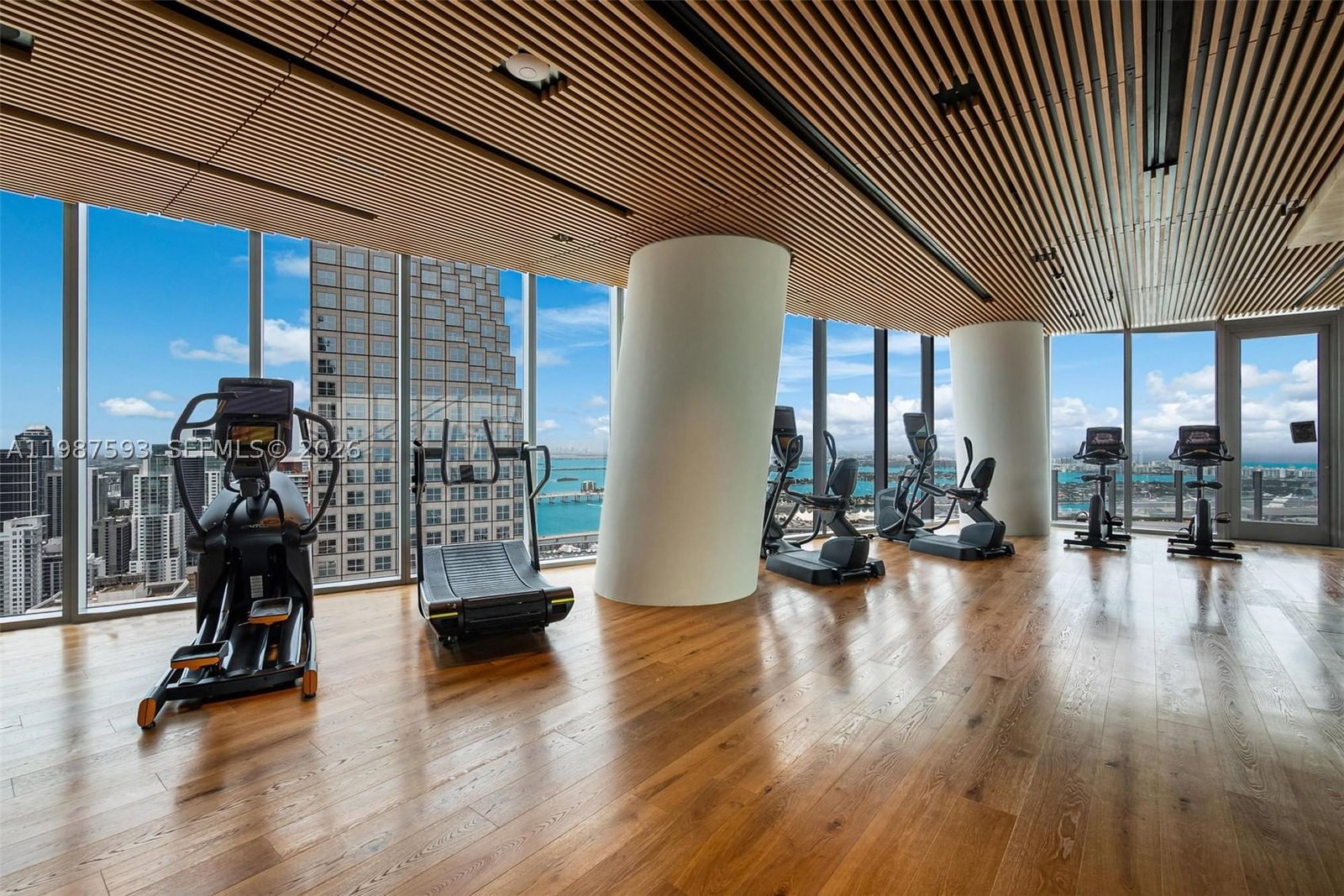 Real estate property located at 300 Biscayne Blvd Way #2106, Miami-dade, Aston Martin Residences, Miami, FL