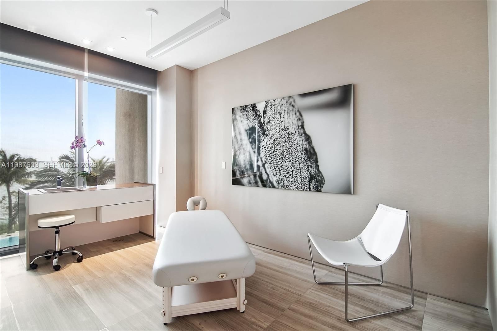 Real estate property located at 460 28th St #1601, Miami-dade, Icon Bay Condo, Miami, FL