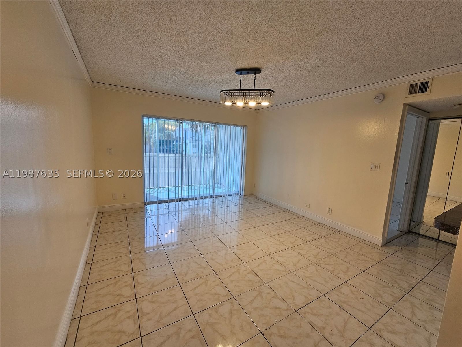 Real estate property located at 5686 Rock Island Rd #126, Broward, Sun Vista Gardens Condo, Tamarac, FL