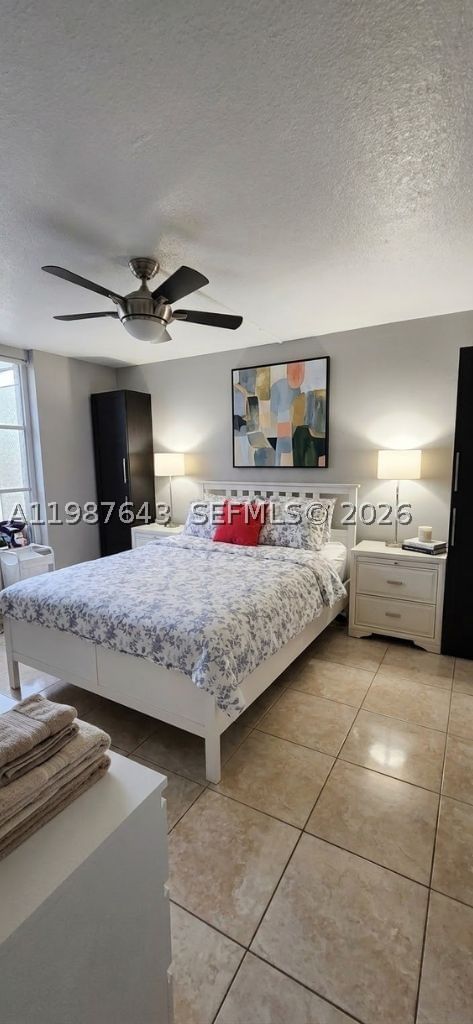 Real estate property located at 5055 7th St #206, Miami-dade, Half Moon Towers Condo, Miami, FL