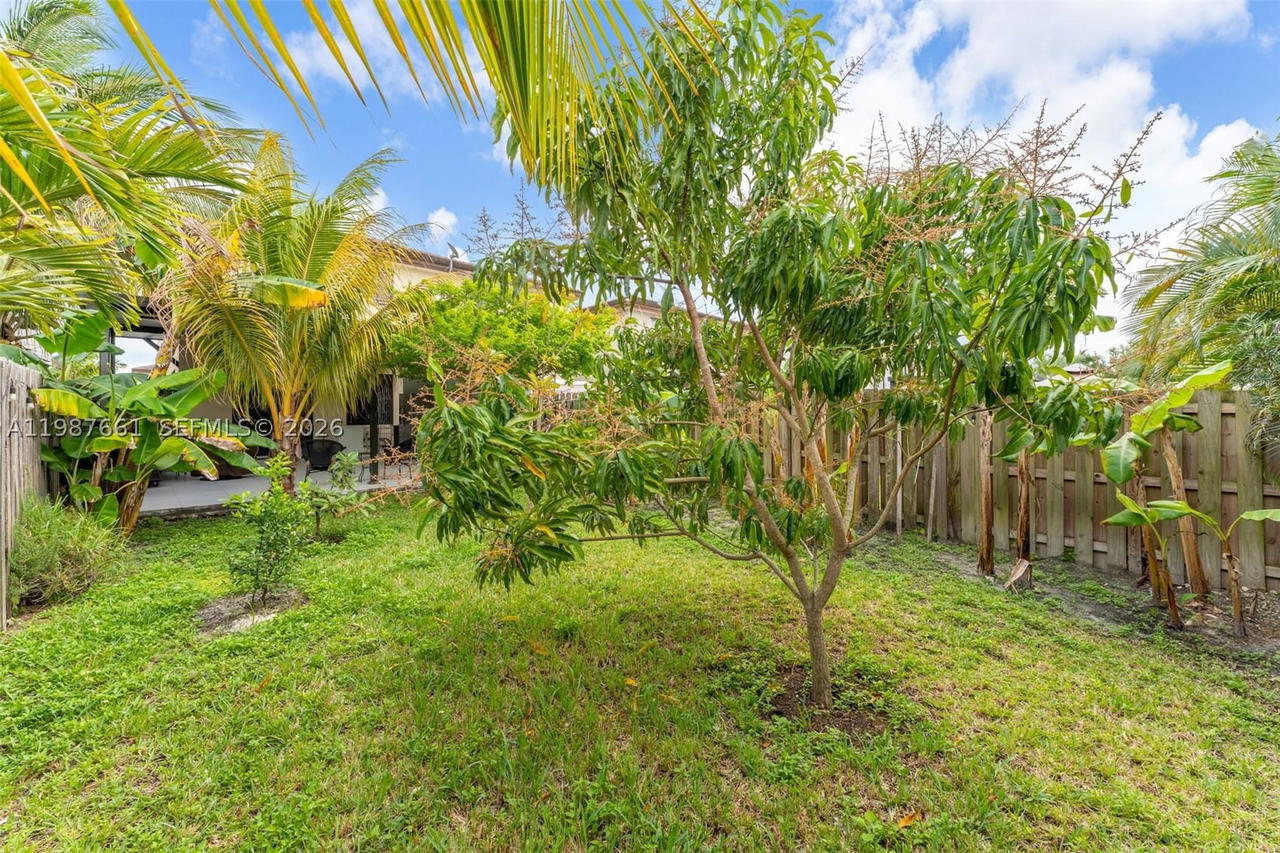 Real estate property located at 25034 107th Ct, Miami-dade, S Allapattah Gardens, Homestead, FL
