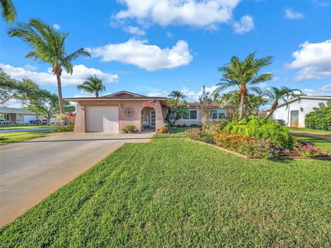Real estate property located at 9621 8th St, Broward, Pasadena Lakes South, Pembroke Pines, FL