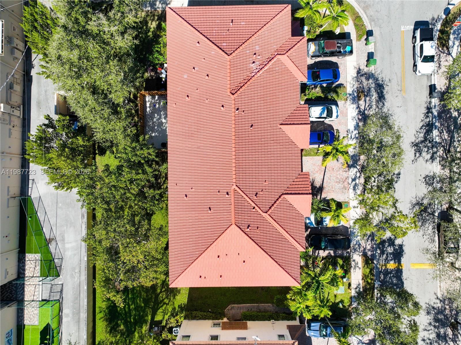 Real estate property located at 686 21st Ave, Miami-dade, Portofino Villas West, Homestead, FL