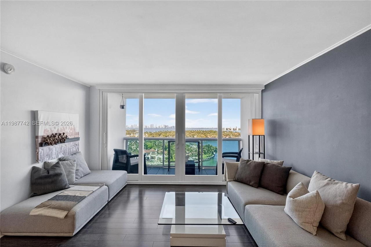 Real estate property located at 6770 Indian Creek Dr #15F, Miami-dade, Aquasol Condo, Miami Beach, FL