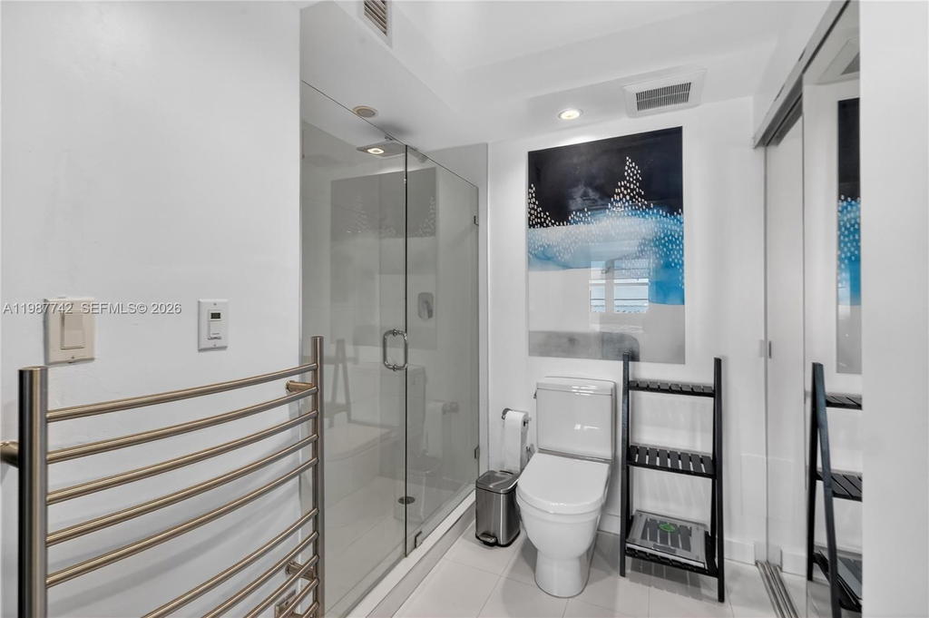 Real estate property located at 6770 Indian Creek Dr #15F, Miami-dade, Aquasol Condo, Miami Beach, FL