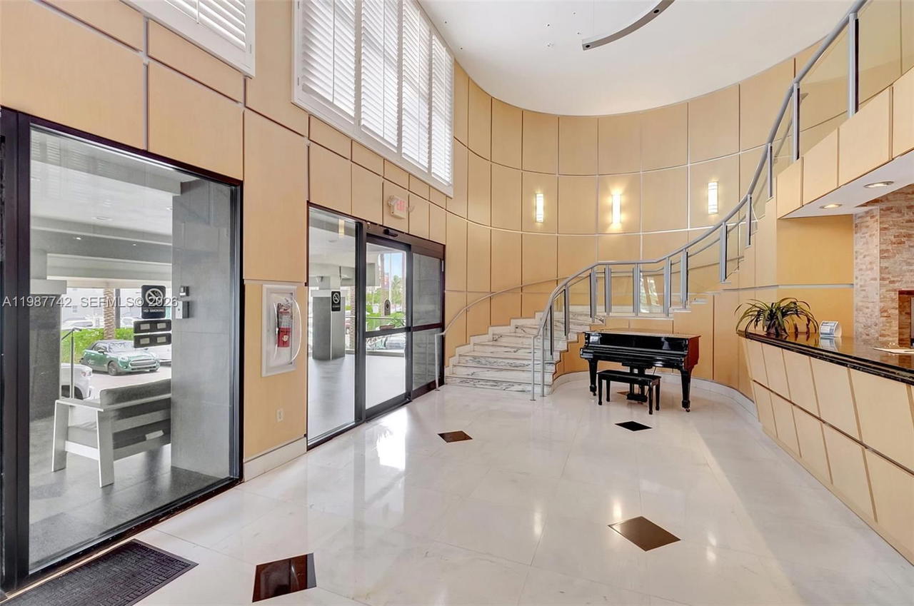 Real estate property located at 6770 Indian Creek Dr #15F, Miami-dade, Aquasol Condo, Miami Beach, FL