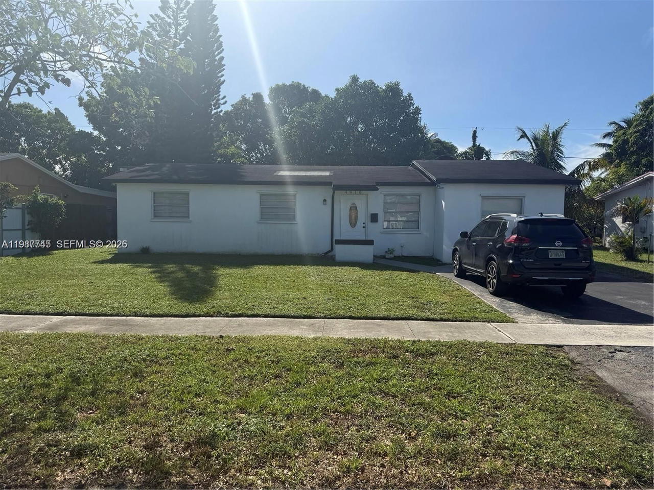 Real estate property located at 4910 18th St, Broward, Flair Sub No Six, Lauderhill, FL