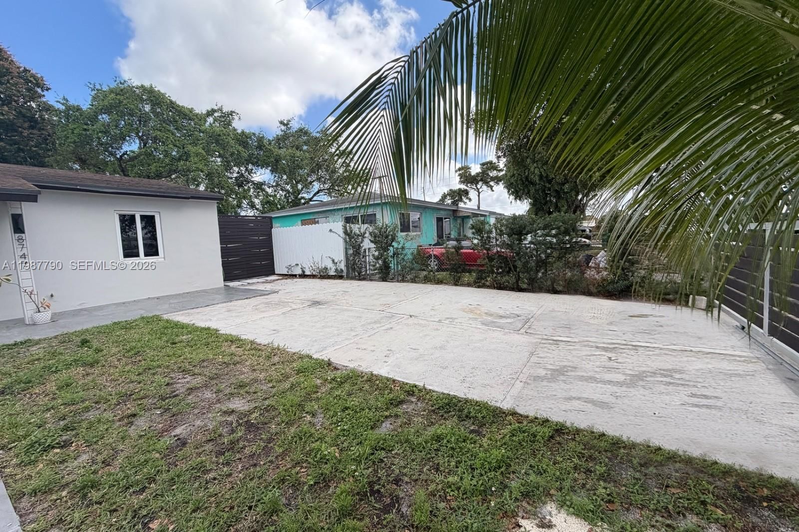 Real estate property located at 8747 36th Ave, Miami-dade, Broadmoor Manor, Miami, FL