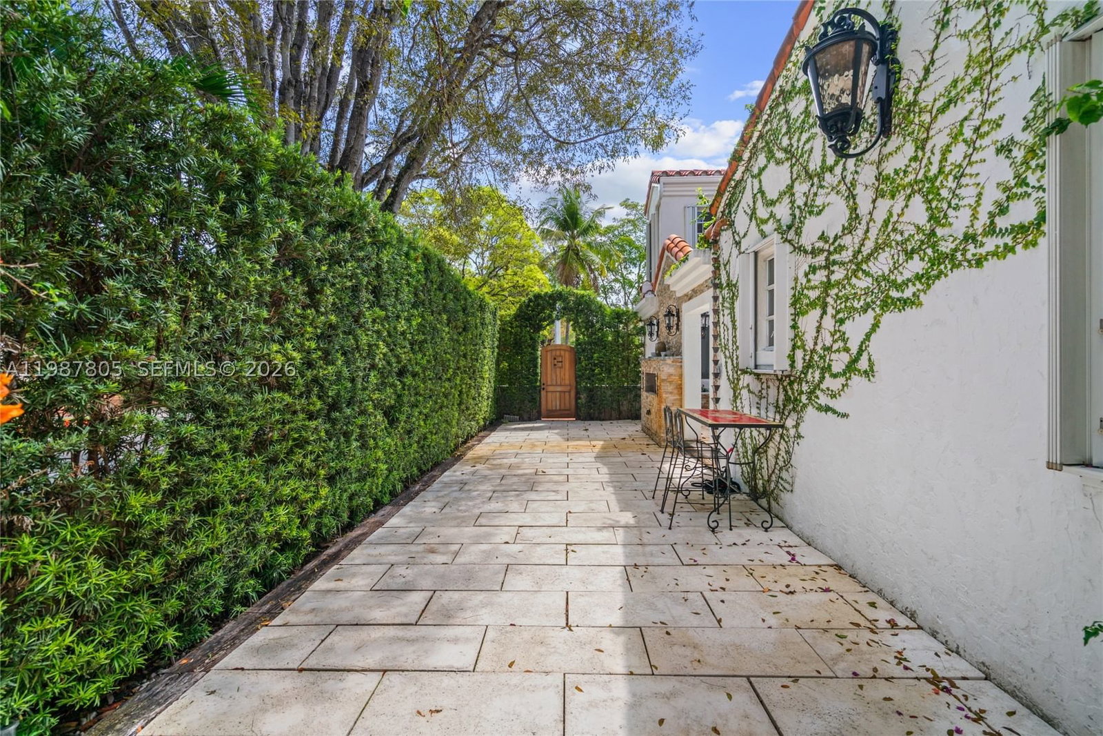 Real estate property located at 1900 Pizarro St, Miami-dade, Coral Gables Sec B, Coral Gables, FL