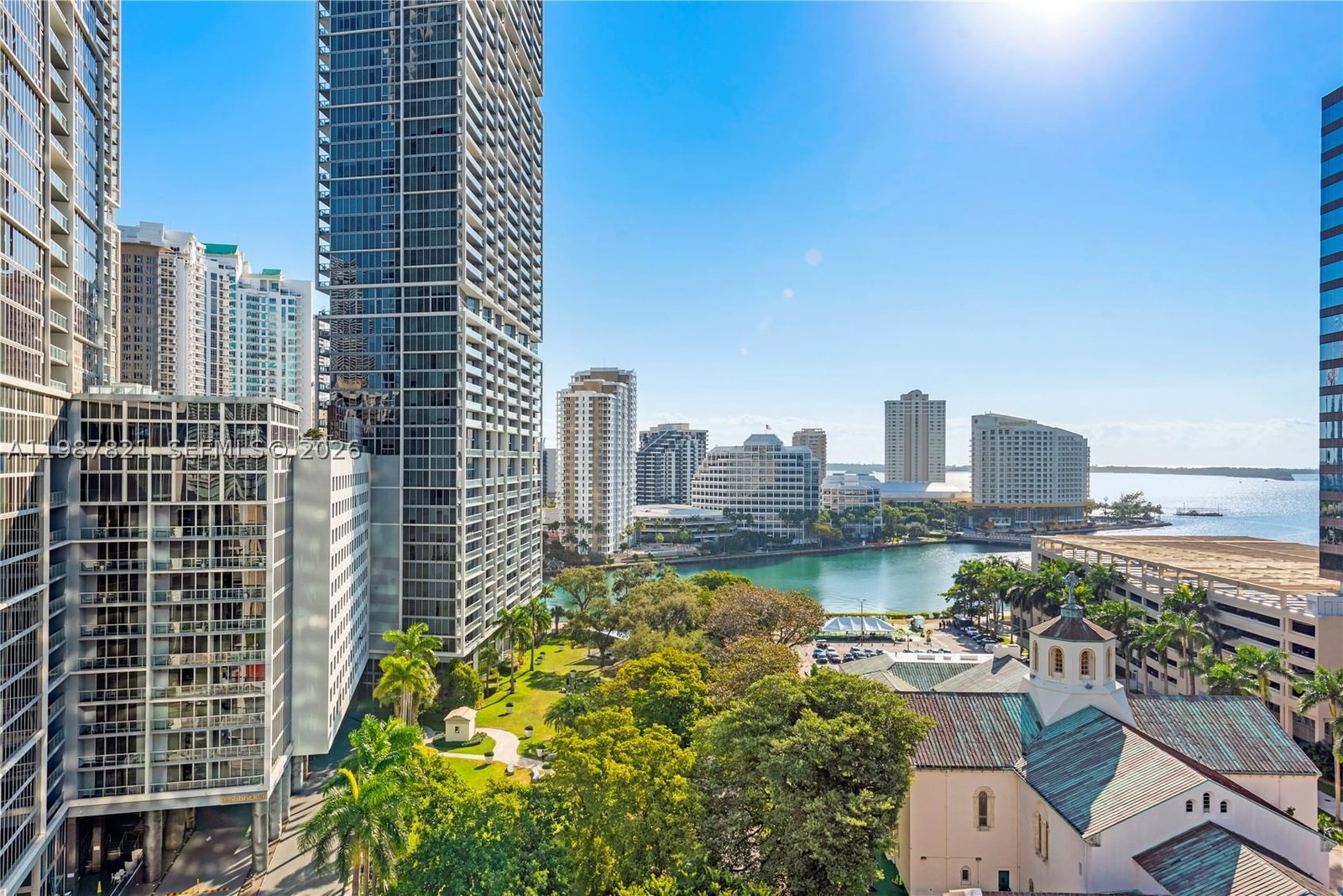 Real estate property located at 500 Brickell Ave #1402, Miami-dade, 500 Brickell East Condo, Miami, FL