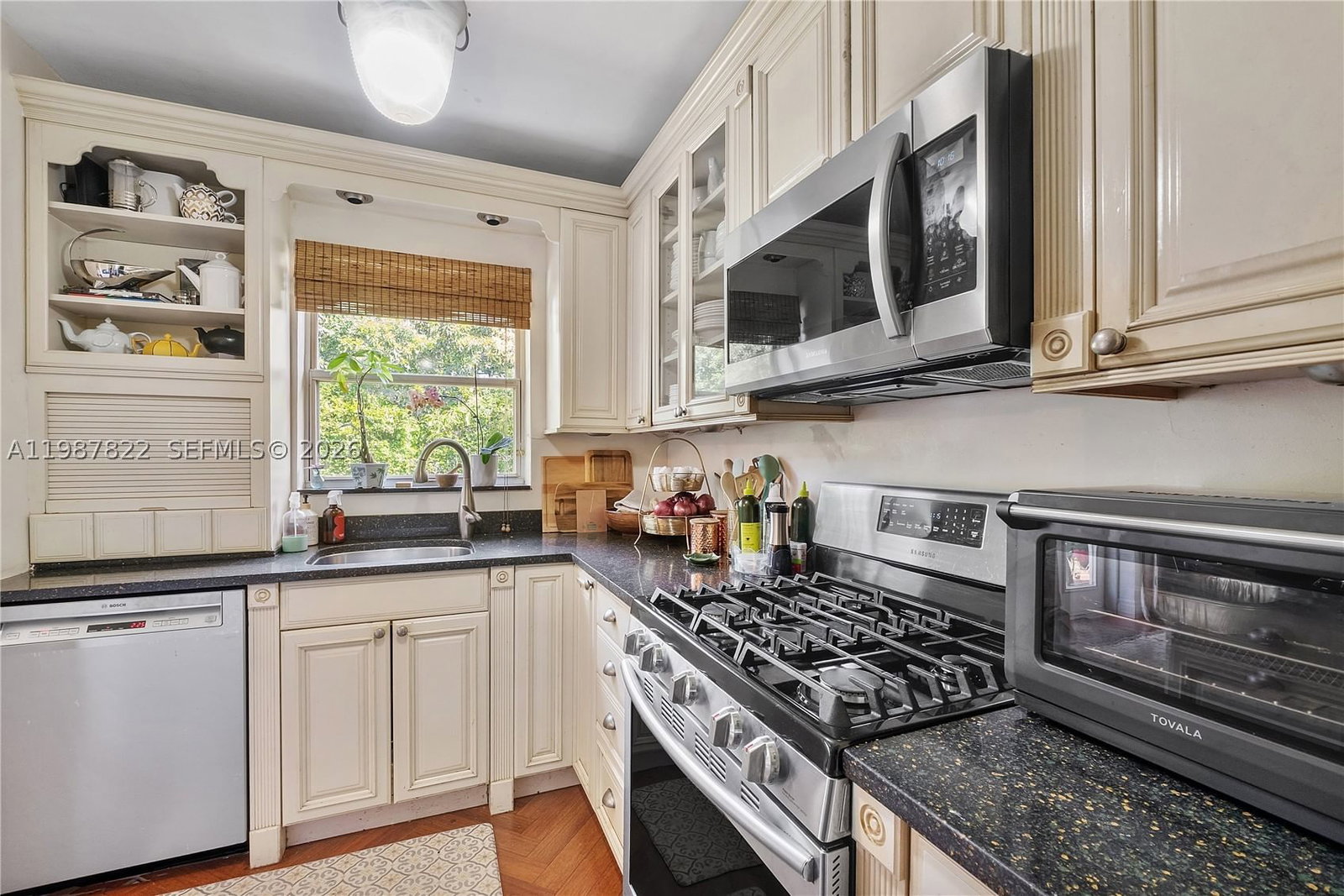 Real estate property located at 5961 46th Ter, Miami-dade, Riviera Estates 1st Addn, Miami, FL