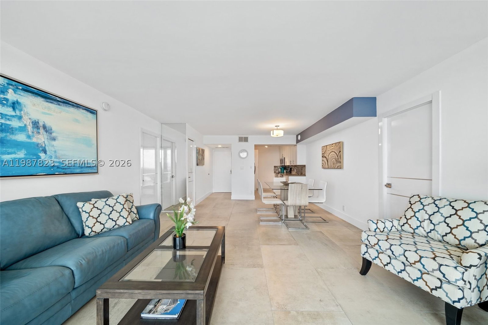 Real estate property located at 2101 Ocean Dr #2304, Broward, Quadomain Tower I And Iv, Hollywood, FL