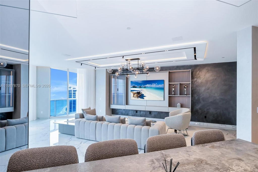 Real estate property located at 2711 Ocean Dr #3905, Broward, Trump Hollywood, Hollywood, FL