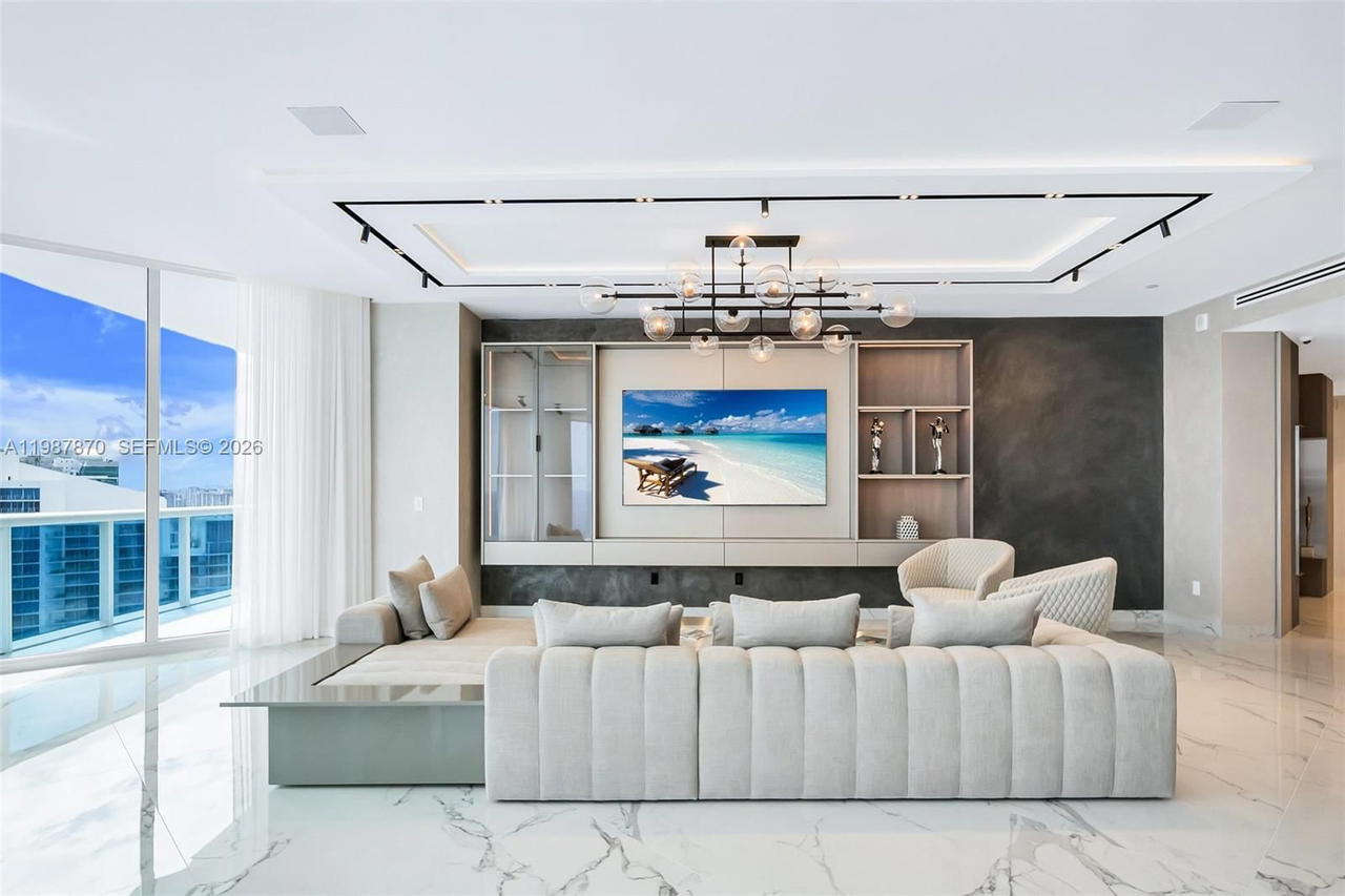 Real estate property located at 2711 Ocean Dr #3905, Broward, Trump Hollywood, Hollywood, FL
