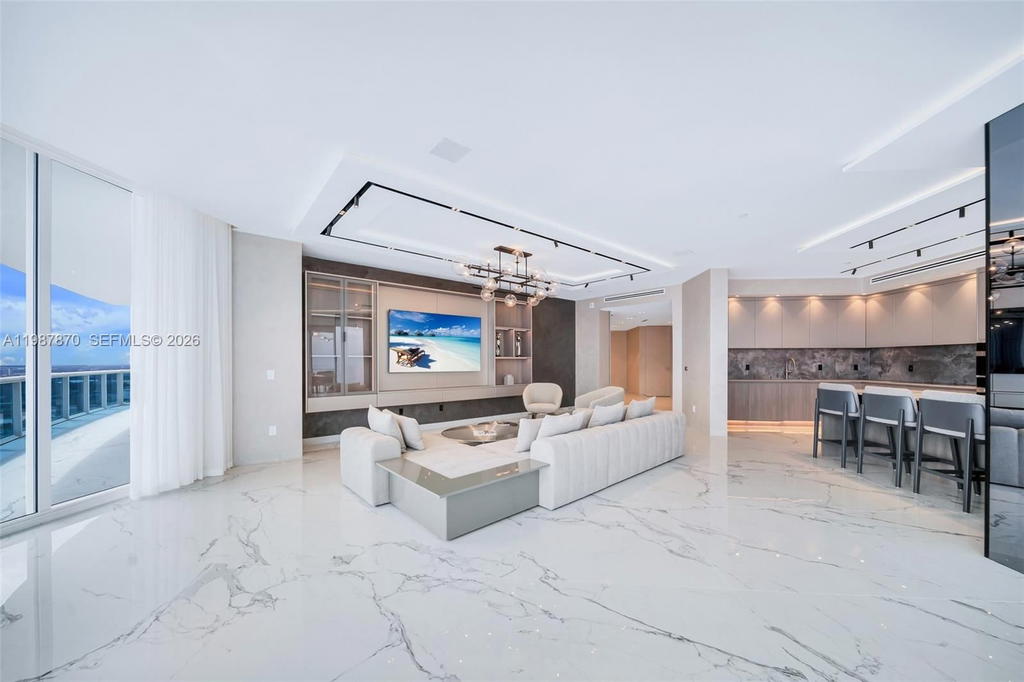 Real estate property located at 2711 Ocean Dr #3905, Broward, Trump Hollywood, Hollywood, FL