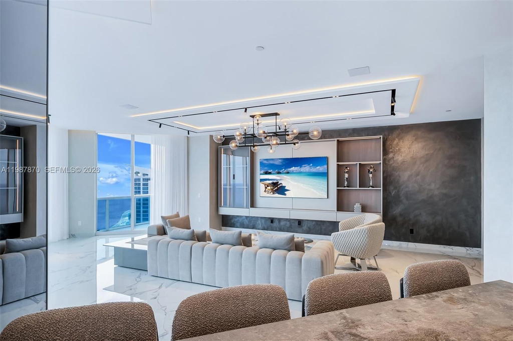 Real estate property located at 2711 Ocean Dr #3905, Broward, Trump Hollywood, Hollywood, FL