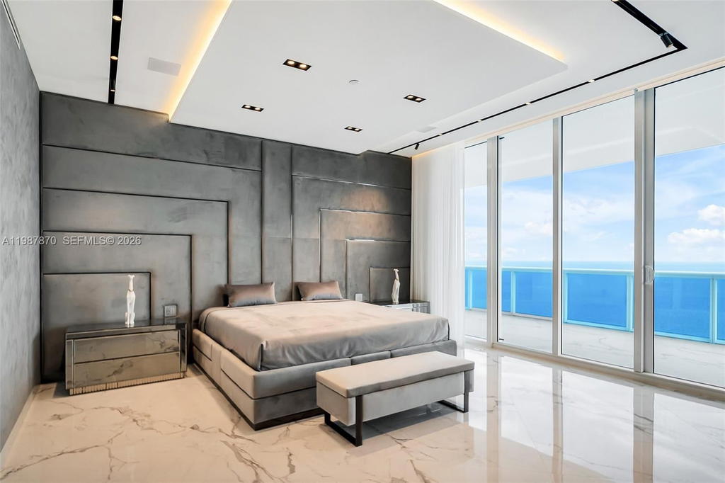 Real estate property located at 2711 Ocean Dr #3905, Broward, Trump Hollywood, Hollywood, FL