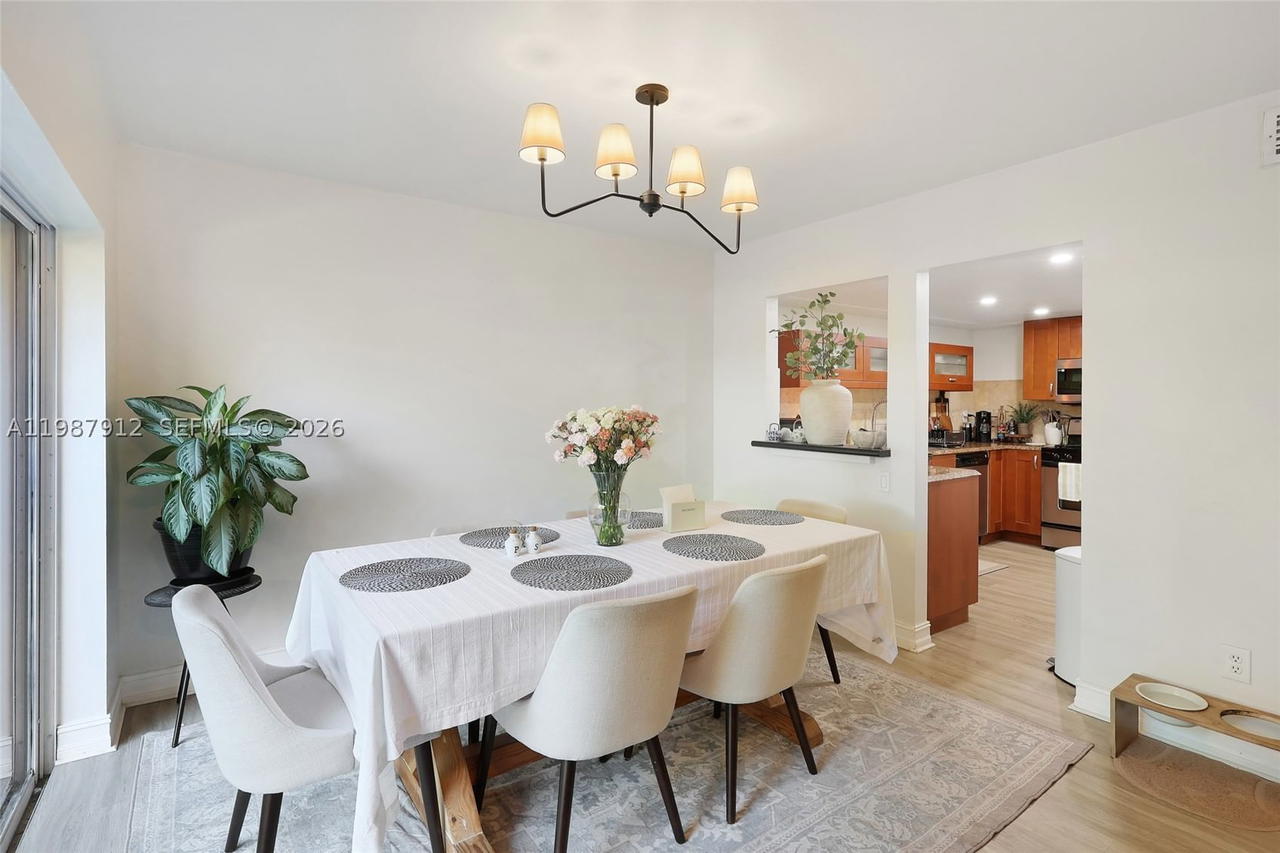 Real estate property located at 6507 116th Pl C, Miami-dade, Snapper Village Condo Pha, Miami, FL