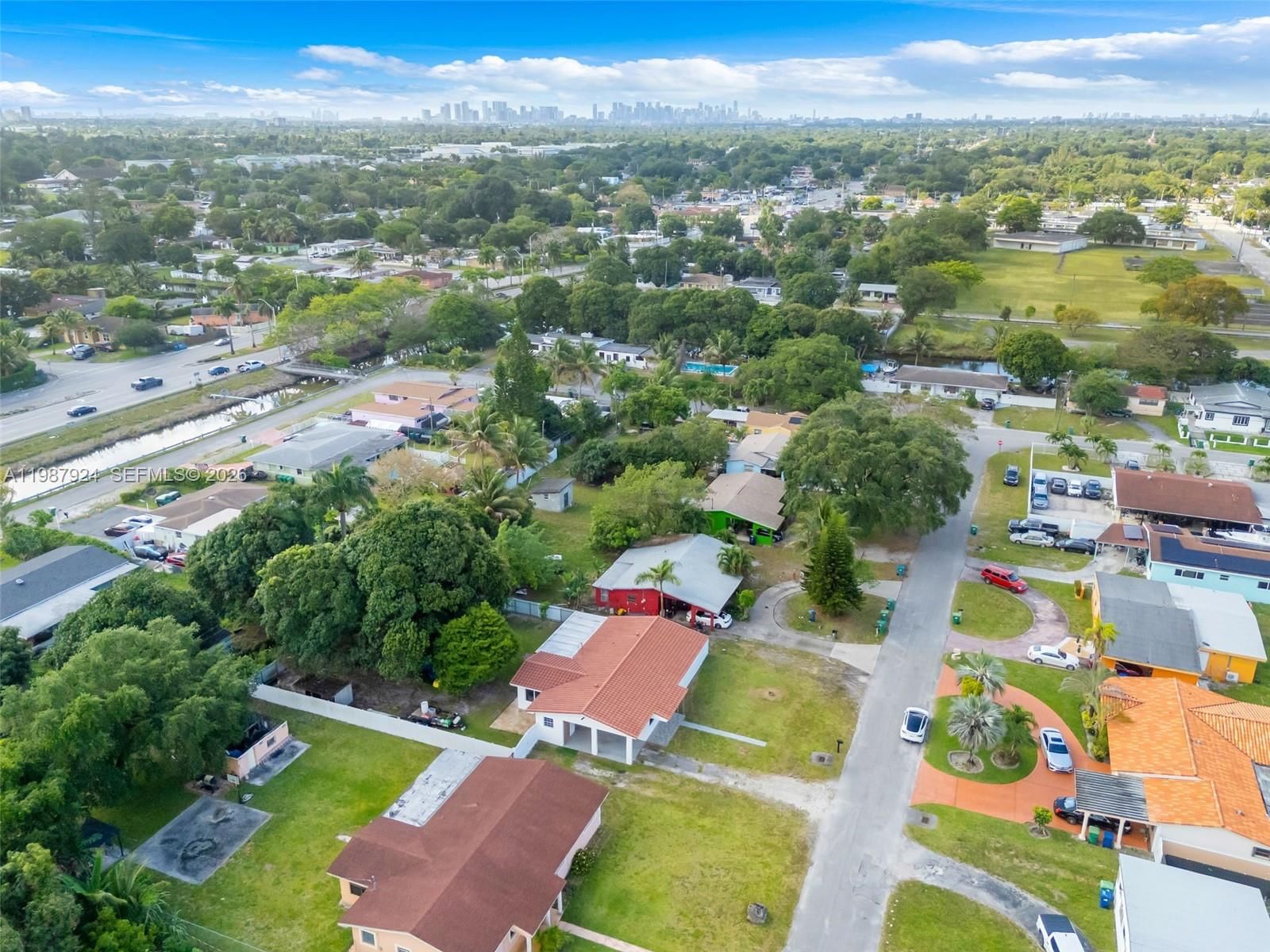 Real estate property located at 10747 22nd Ct, Miami-dade, Golf Park Sec 2 Rev, Miami, FL