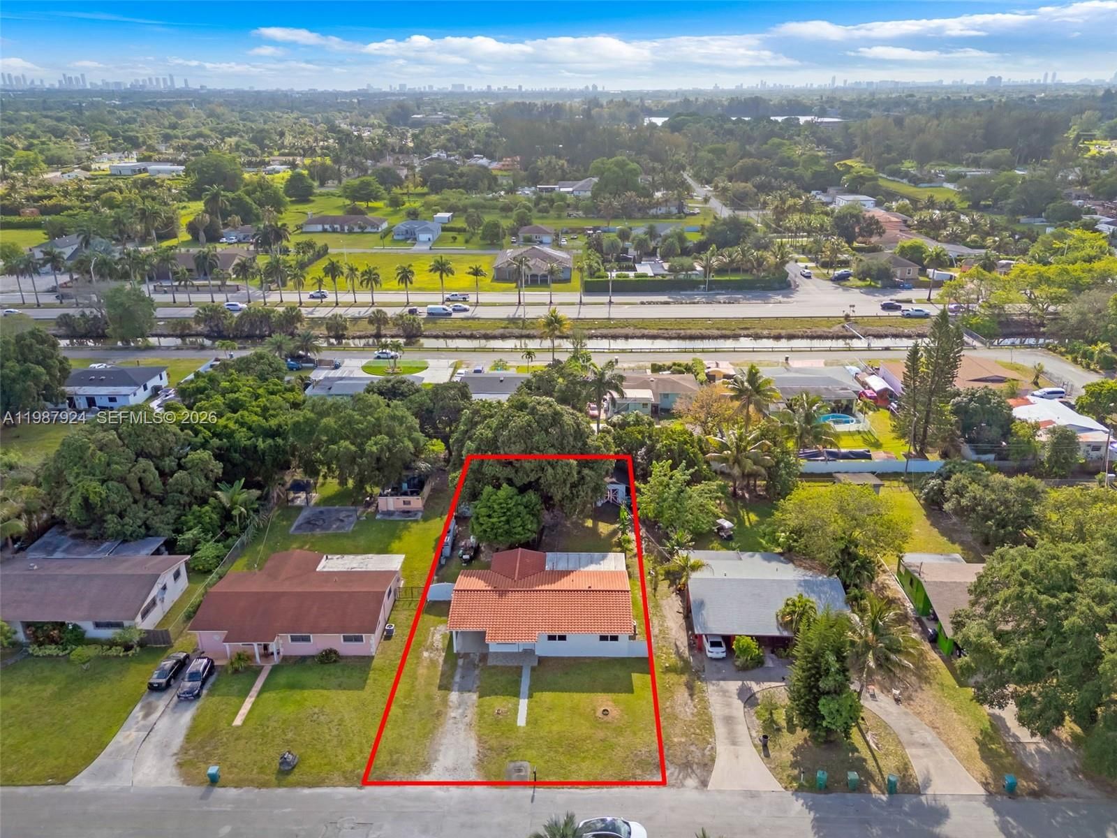 Real estate property located at 10747 22nd Ct, Miami-dade, Golf Park Sec 2 Rev, Miami, FL