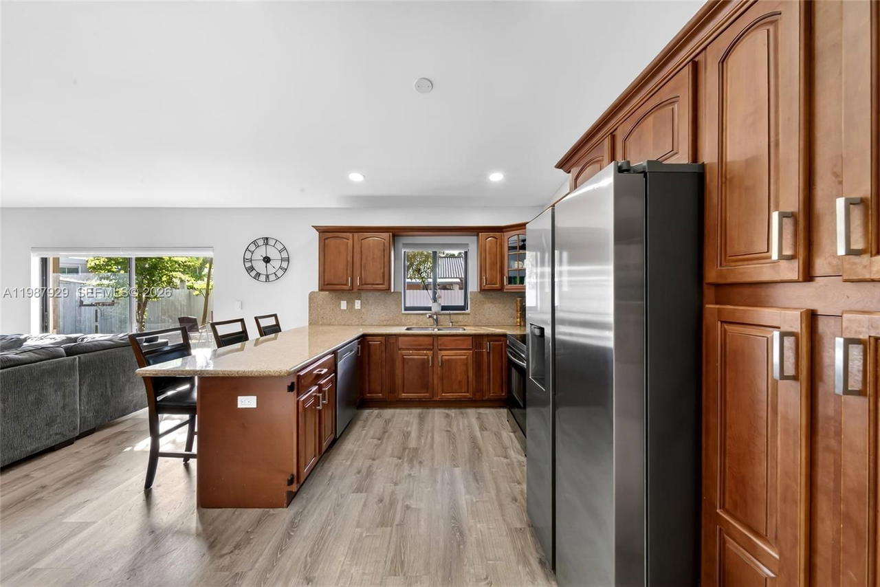 Real estate property located at 14446 96th Ter, Miami-dade, Munne Sub, Miami, FL