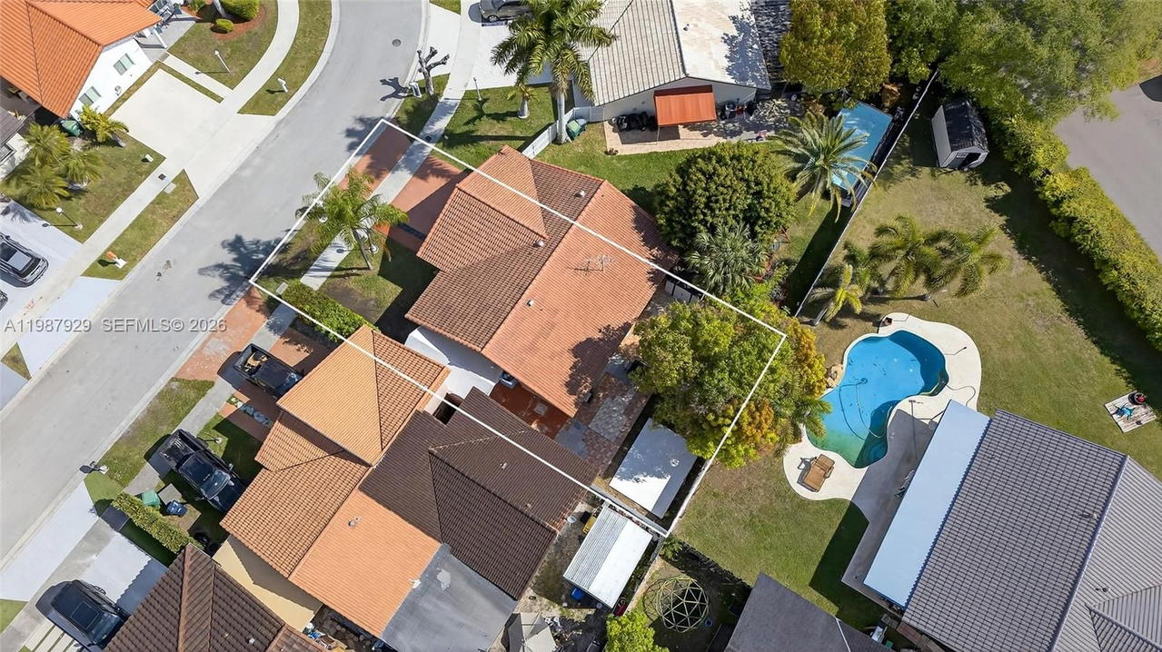 Real estate property located at 14446 96th Ter, Miami-dade, Munne Sub, Miami, FL